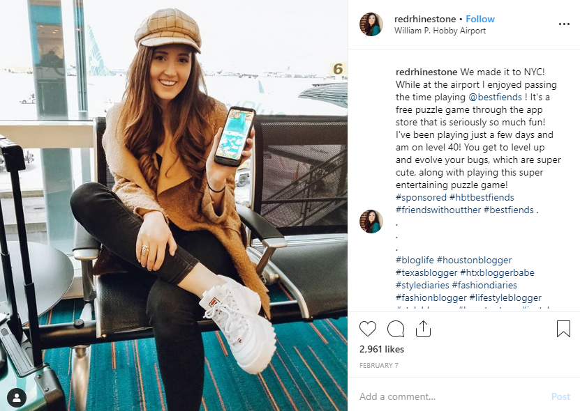 Influencer Redrhinestone Shows The Mobile Game
